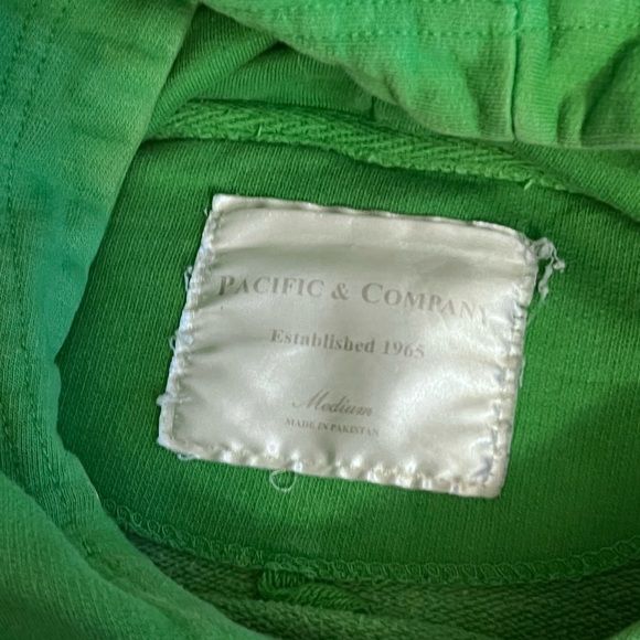 Pacific & company green womens hoodie - Picture 3 of 3
